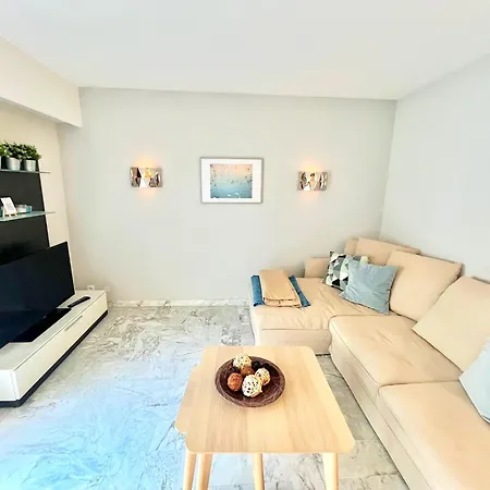 Branly 2, By Welcome To Apartment